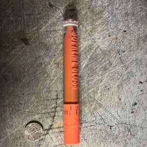 Jeffrey Star Supreme Gloss in Nude Garden